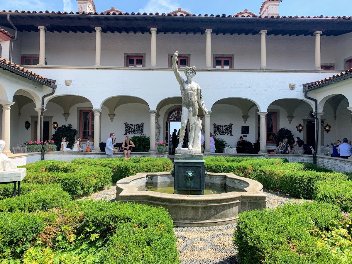 Planifier un voyage de groupe sans drama 2026 : guide apaisé