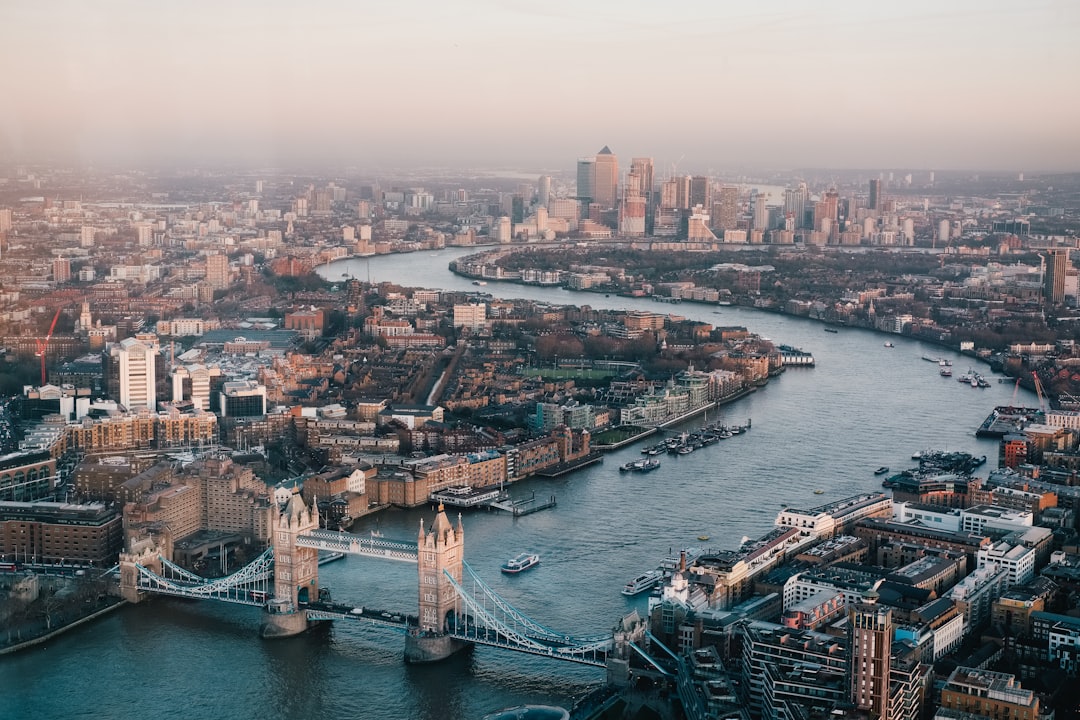 How to get to London