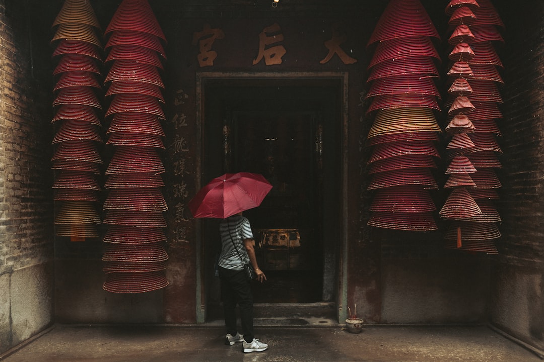 Seyahatte Kültürel Görgü Kuralları 2026: Dünya Rehberi