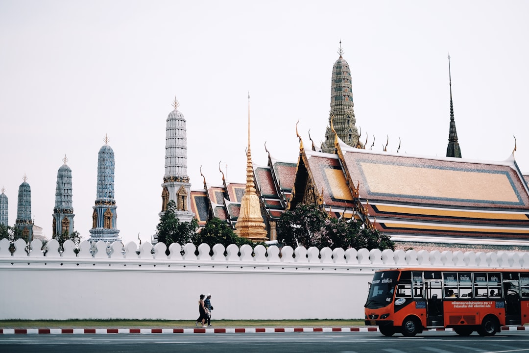Bangkok Betrugsmaschen vermeiden 2026: Sicher durch die Stadt
