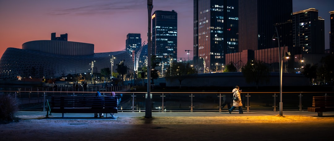 Come battere il jet lag 2026: rimedi scientifici efficaci